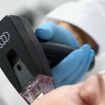 Аппарат для игольчатого РФ лифтинга лица Морфеус купить в Москве